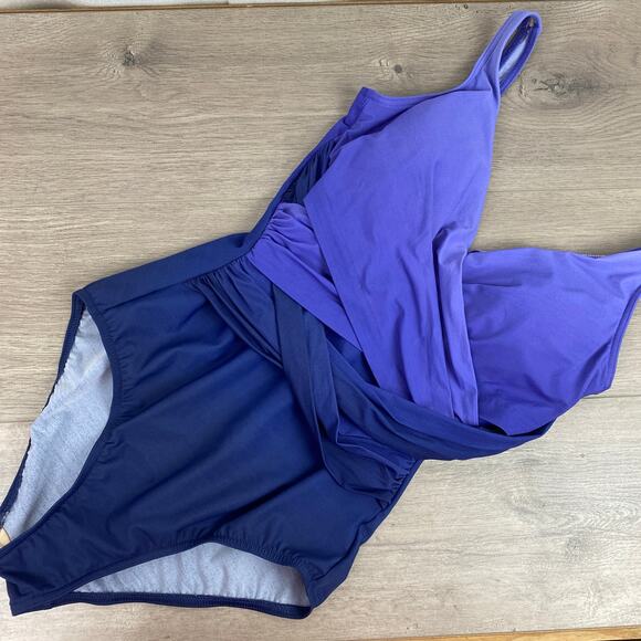 Lands End Violet Navy Blue Ombre V Neck Wrap One Piece Swimsuit Sz.8 - Picture 6 of 15